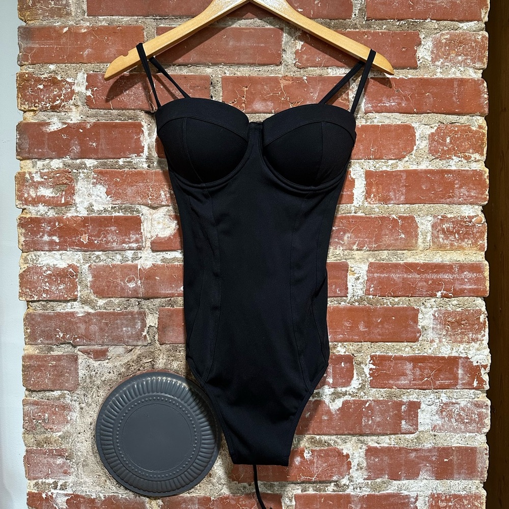 TA3 Pushy swimsuit